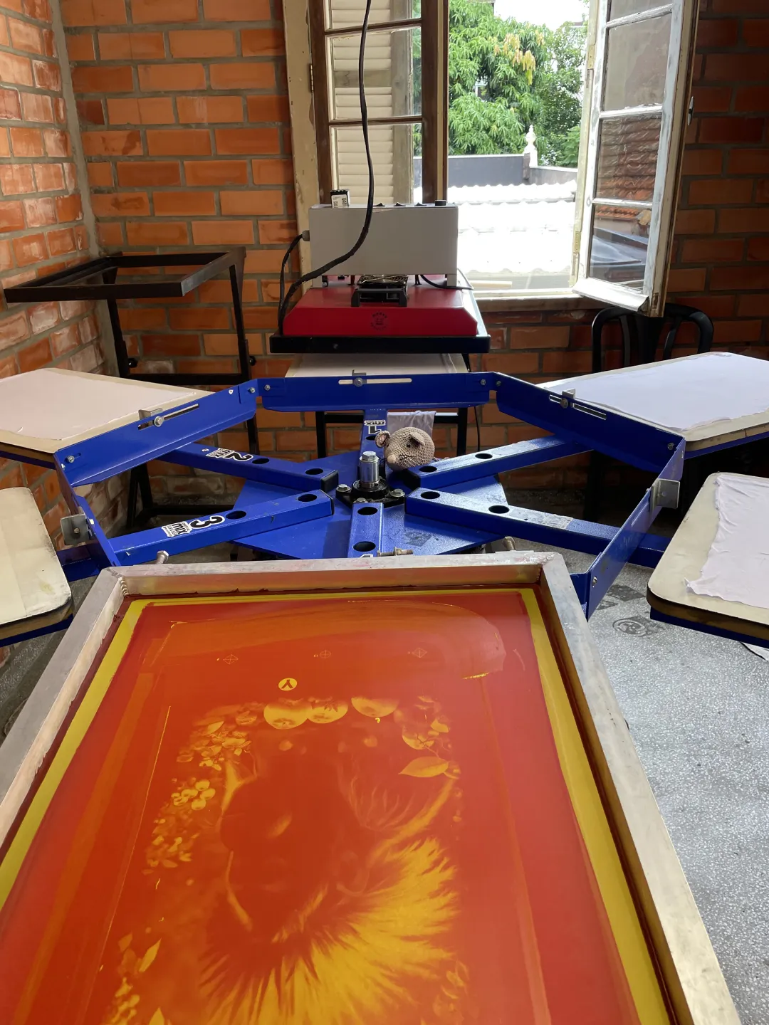 silktv_academy_lab_g_nesis_curso_mouse_serigrafia_img_13