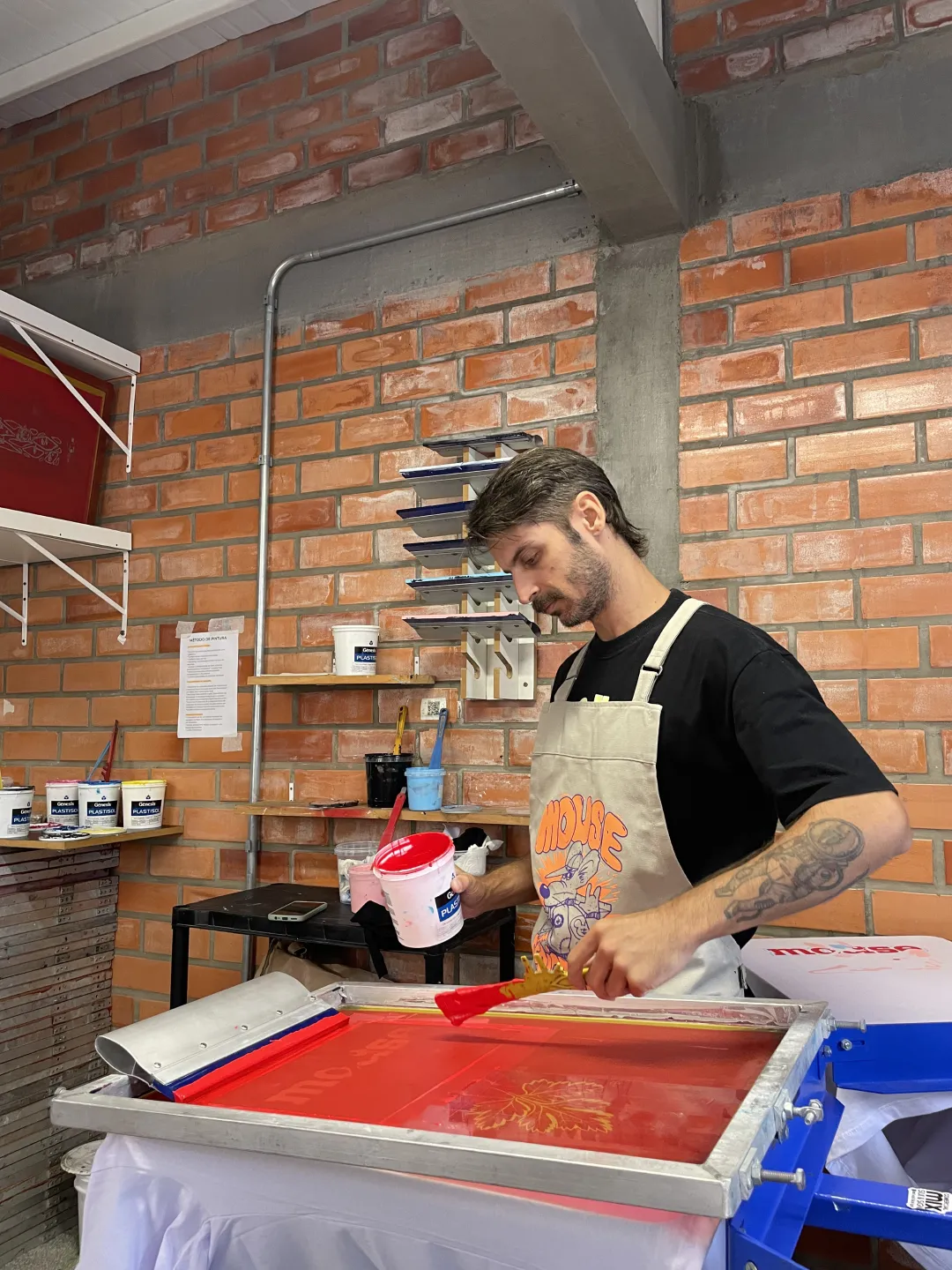 silktv_academy_lab_g_nesis_curso_mouse_serigrafia_img_8