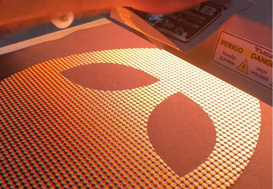 lab_g_nesis_silktv_rafael_roan_nascimento_rocha_serigrafia_aul_o_estampas_de_outra_dimens_o_nascimento_estampas_20